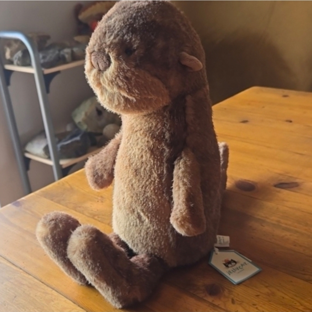 Jellycat Brooke Otter 13x3.9x7.9" Soft & Plush BNWT Authentic - Picture 5 of 8